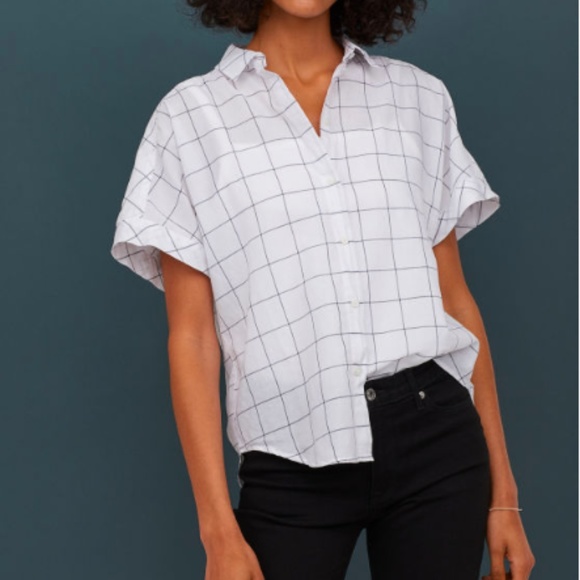 H&M Short-Sleeve Blouse Size EU36 - Picture 1 of 4